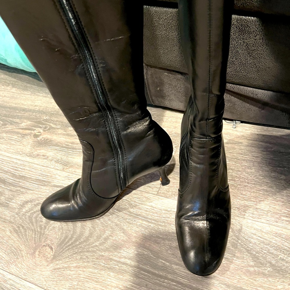 Black Isaac by Isaac Mizrahi tall black round toe leather boots 6 1/2 M